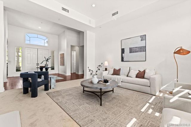 860 Calle Santa Cruz, Encinitas, CA 92024