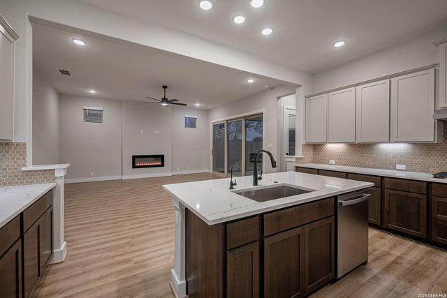 102 Kari Drive, Castroville, TX 78009