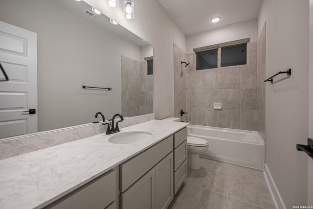 102 Kari Drive, Castroville, TX 78009