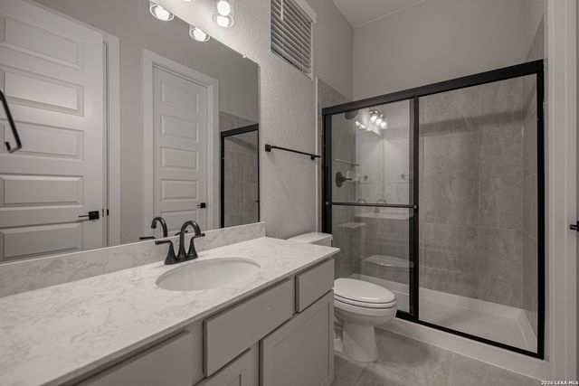 102 Kari Drive, Castroville, TX 78009