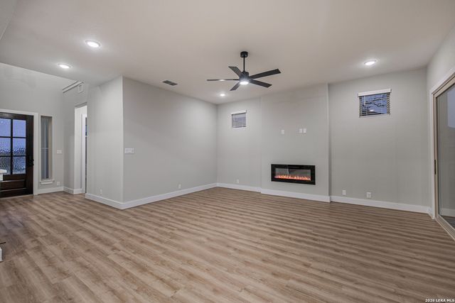 102 Kari Drive, Castroville, TX 78009