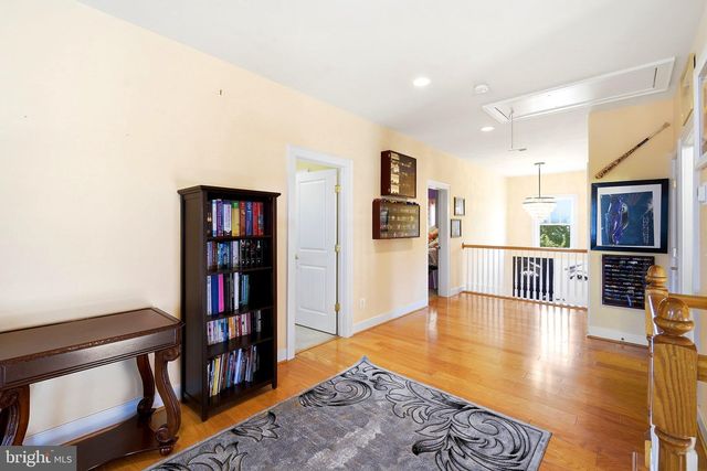 8095 N FORK BLVD, Easton, MD 21601