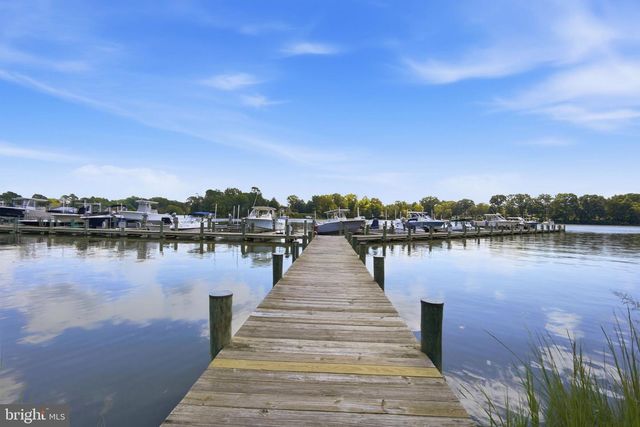 8095 N FORK BLVD, Easton, MD 21601