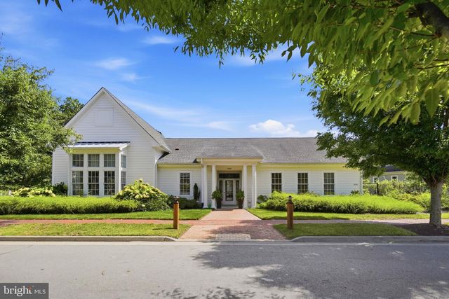 8095 N FORK BLVD, Easton, MD 21601