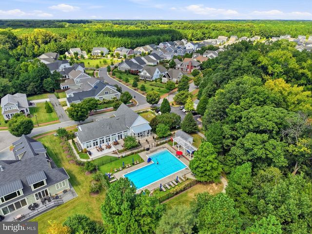 8095 N FORK BLVD, Easton, MD 21601