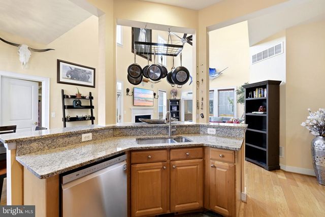 8095 N FORK BLVD, Easton, MD 21601