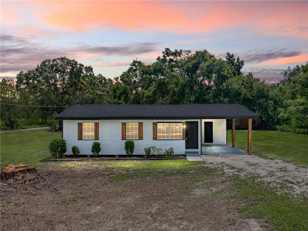 18434 GERALDINE ROAD, Dade City, FL 33523