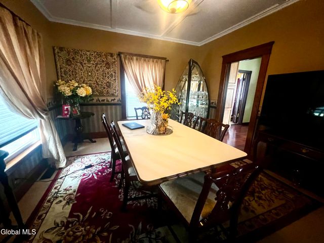 107 E Montgomery Street, Johnstown, NY 12095