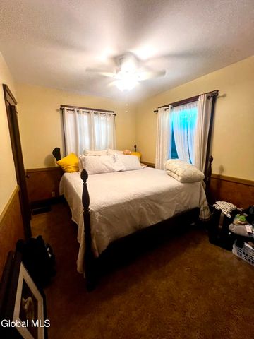 107 E Montgomery Street, Johnstown, NY 12095