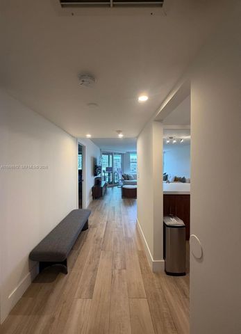 1925 Brickell Ave 2003, Miami, FL 33129