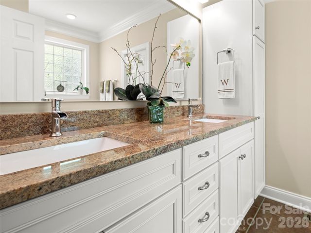 47 Drakes Meadow Lane, Arden, NC 28704