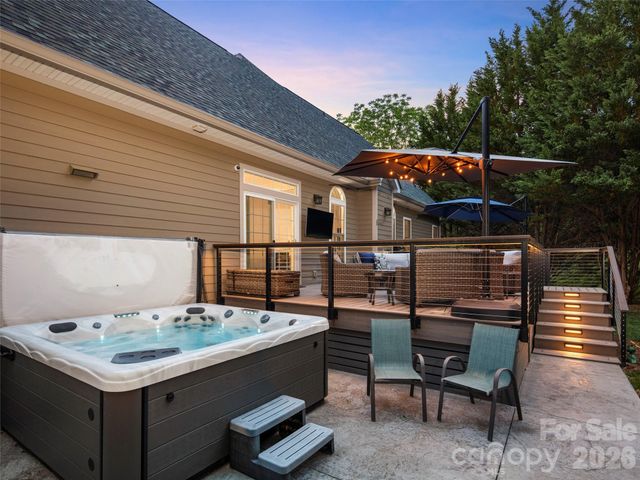 47 Drakes Meadow Lane, Arden, NC 28704