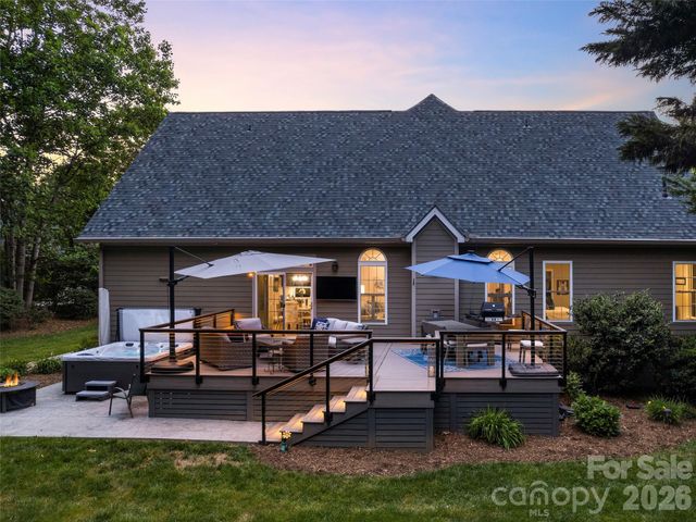 47 Drakes Meadow Lane, Arden, NC 28704