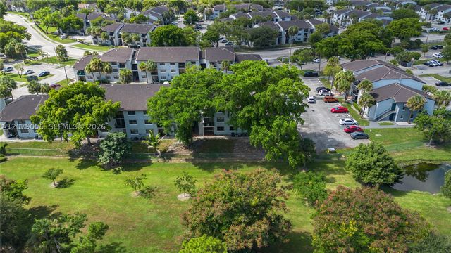 7155 NW 179th St 108, Hialeah, FL 33015