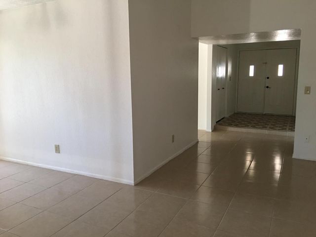 2813 N Evergreen Street, Chandler, AZ 85225