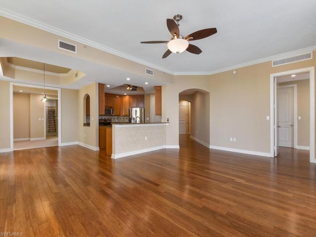 2104 W 1st ST 2304, Fort Myers, FL 33901