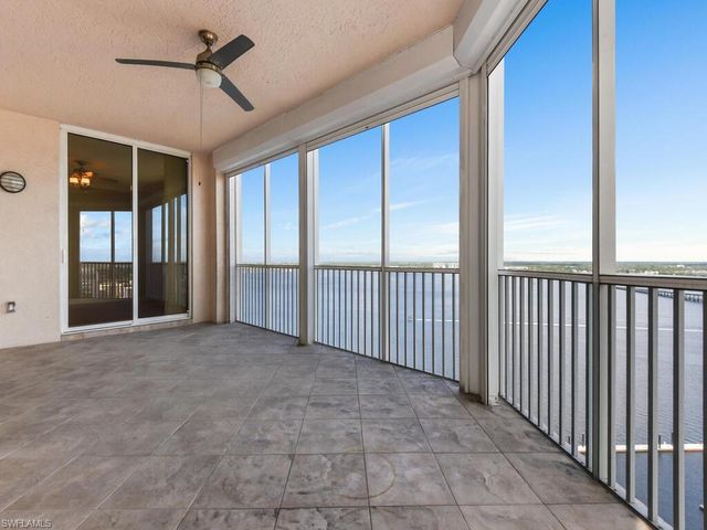 2104 W 1st ST 2304, Fort Myers, FL 33901