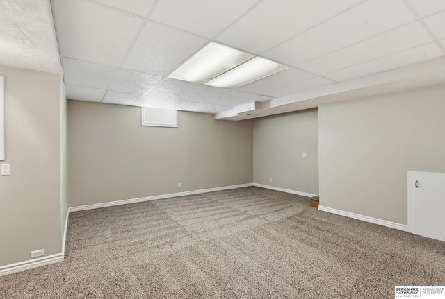 15217 Corby Street, Omaha, NE 68116