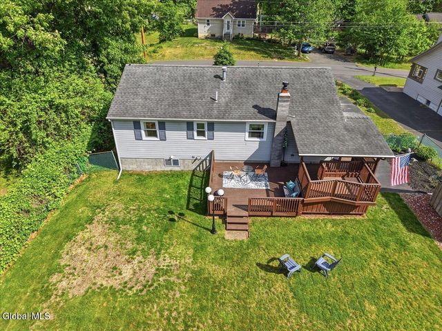 177 Nutwood Avenue, Colonie, NY 12304