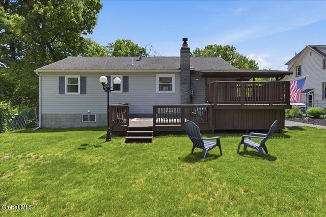 177 Nutwood Avenue, Colonie, NY 12304