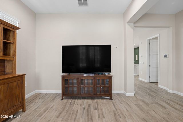 10302 W DEANNA Drive, Peoria, AZ 85382
