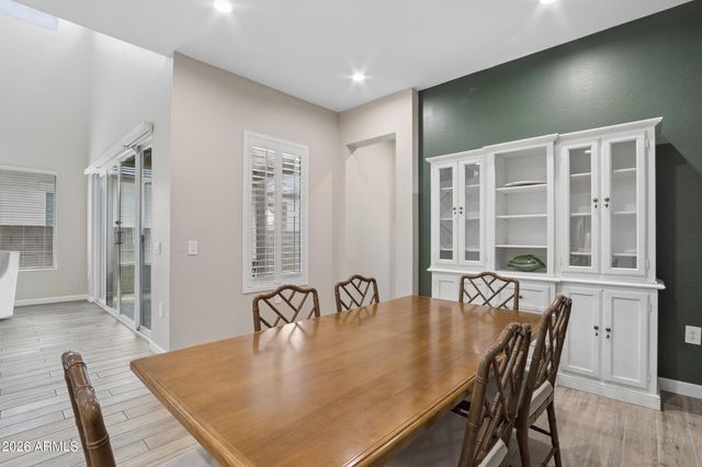 10302 W DEANNA Drive, Peoria, AZ 85382