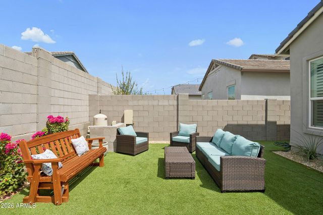 10302 W DEANNA Drive, Peoria, AZ 85382