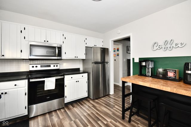 716 S Avon Avenue, Avon, IN 46123