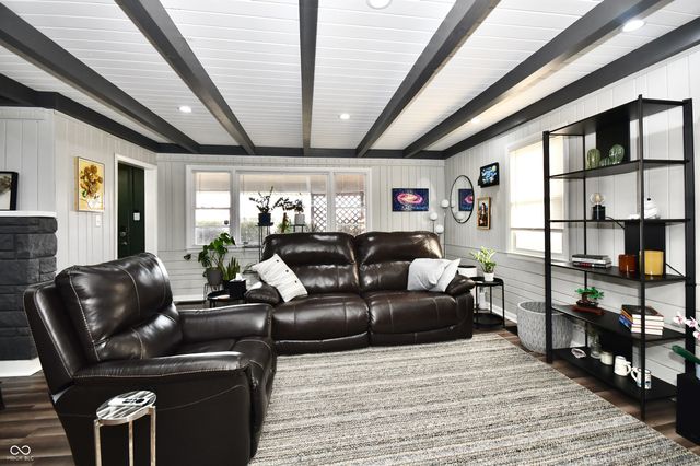 716 S Avon Avenue, Avon, IN 46123