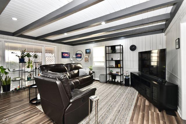 716 S Avon Avenue, Avon, IN 46123