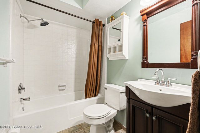 2880 S Atlantic Avenue 202, Cocoa Beach, FL 32931