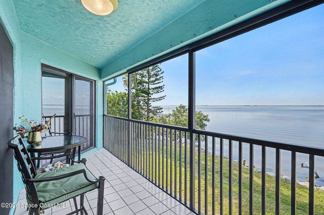 2880 S Atlantic Avenue 202, Cocoa Beach, FL 32931