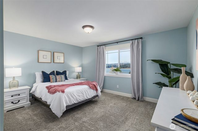 31 E Cove View Drive, Belfair, WA 98528