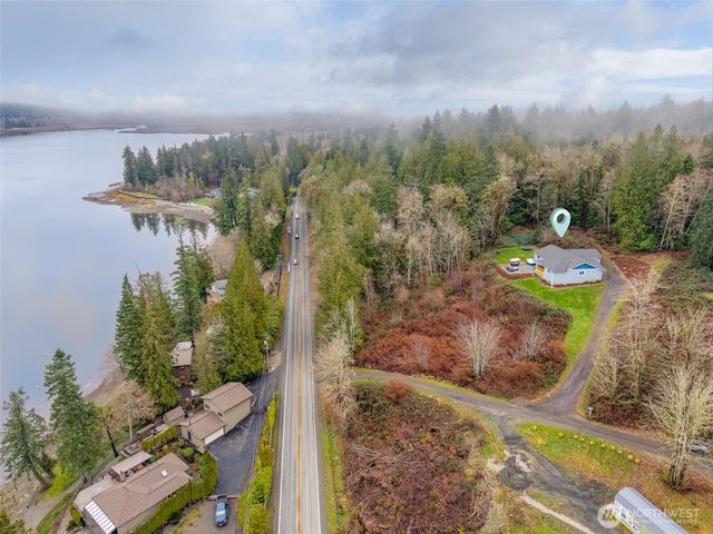 31 E Cove View Drive, Belfair, WA 98528