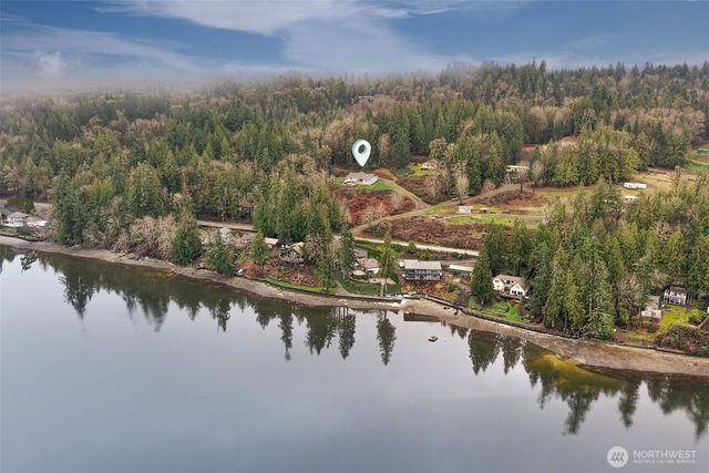 31 E Cove View Drive, Belfair, WA 98528