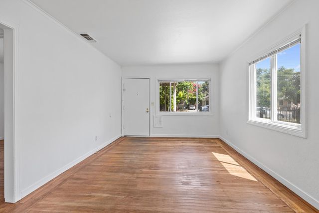 5312 14th Ave, Sacramento, CA 95820