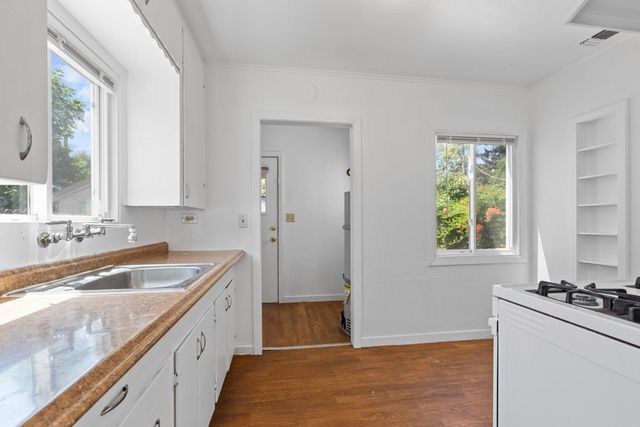 5312 14th Ave, Sacramento, CA 95820