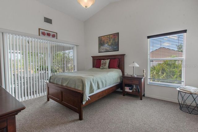 799 HIGHLAND CREST LOOP, Lake Wales, FL 33853