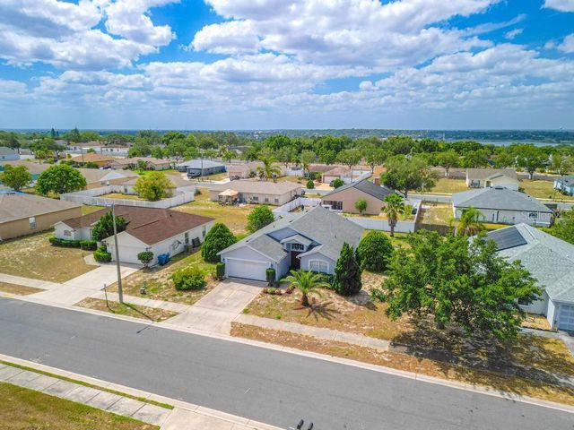 799 HIGHLAND CREST LOOP, Lake Wales, FL 33853
