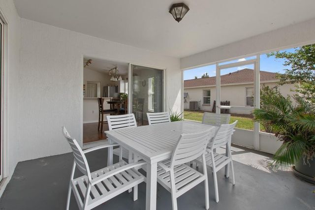 799 HIGHLAND CREST LOOP, Lake Wales, FL 33853