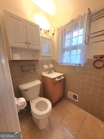 1256 E Piedmont Road, Marietta, GA 30062