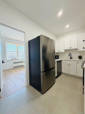 6024 Wetherole Street 3rd Fl., Elmhurst, NY 11373