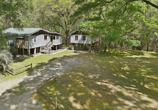150 Franks Lane, Ridgeville, SC 29472