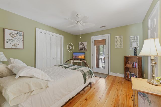 150 Franks Lane, Ridgeville, SC 29472