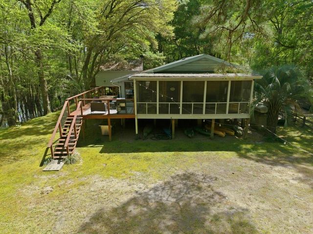 150 Franks Lane, Ridgeville, SC 29472