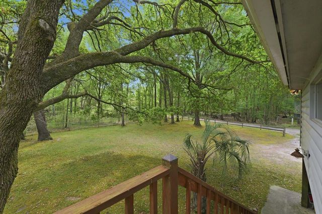 150 Franks Lane, Ridgeville, SC 29472
