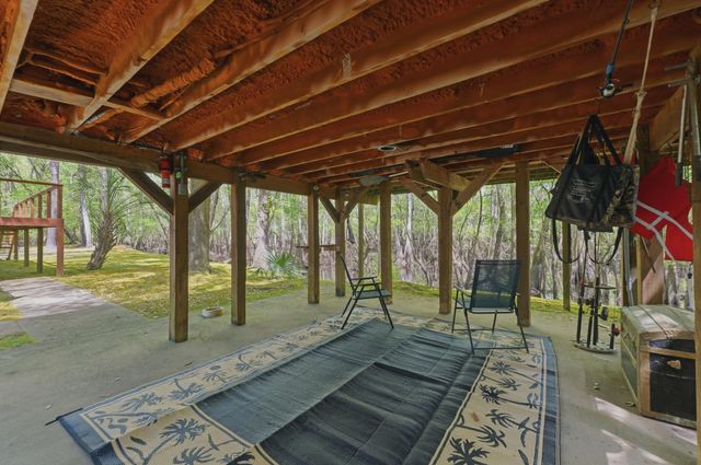 150 Franks Lane, Ridgeville, SC 29472