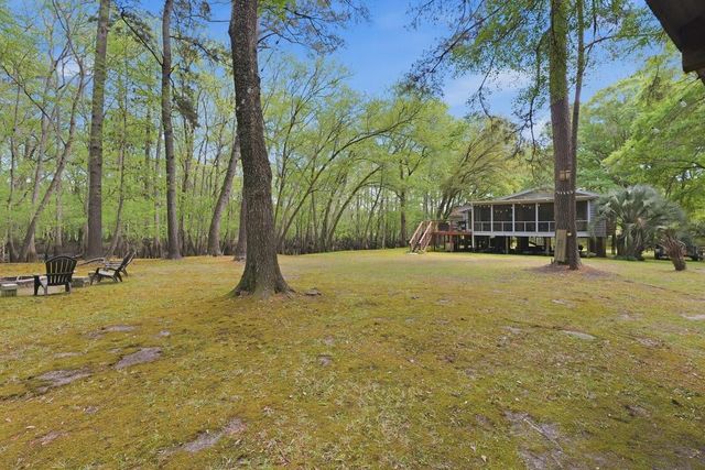 150 Franks Lane, Ridgeville, SC 29472