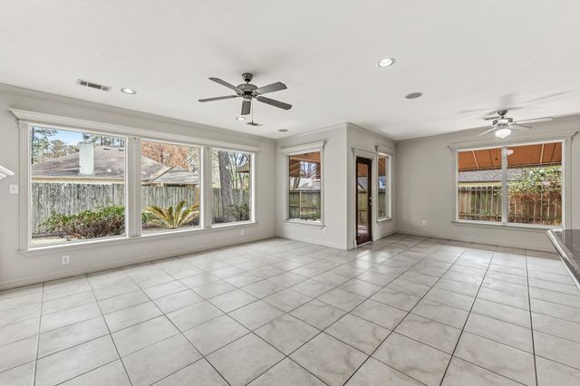 3238 Lazy Lake Lane, Montgomery, TX 77356