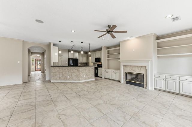 3238 Lazy Lake Lane, Montgomery, TX 77356